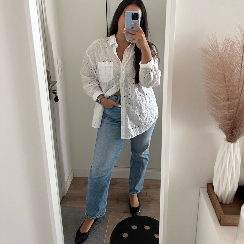 Old Navy White Eyelet Button-Down Shirt